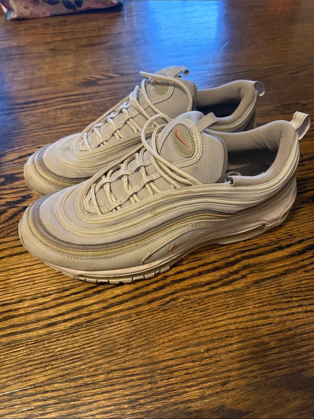 Nike Men's Sneakers in Light Beige with Subtle Orange Swoosh